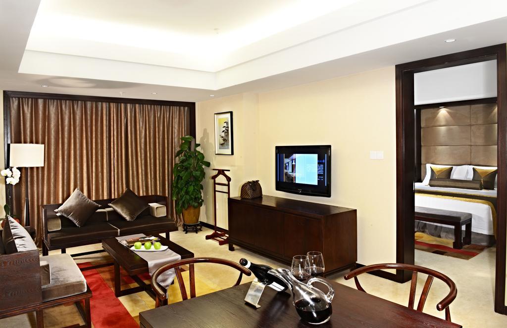 Vienna International Hotel Suzhou University Town Екстер'єр фото